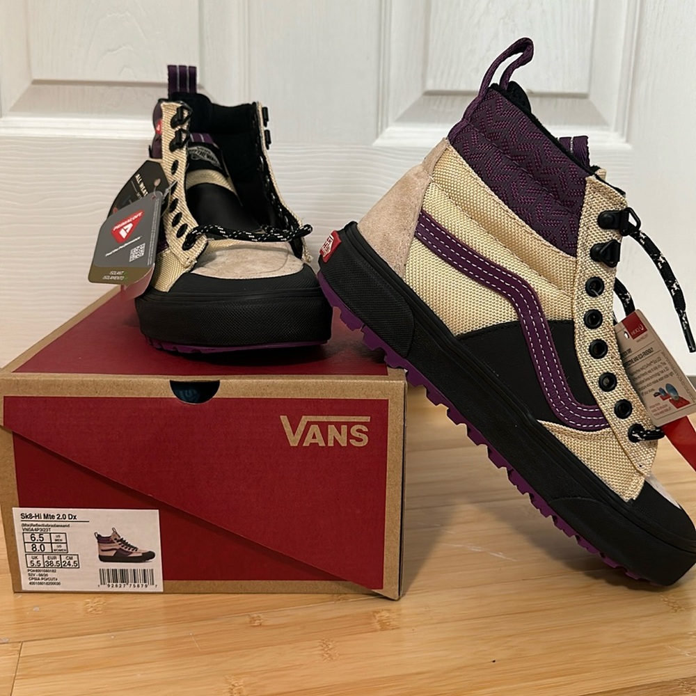 Sk8-Hi Vans